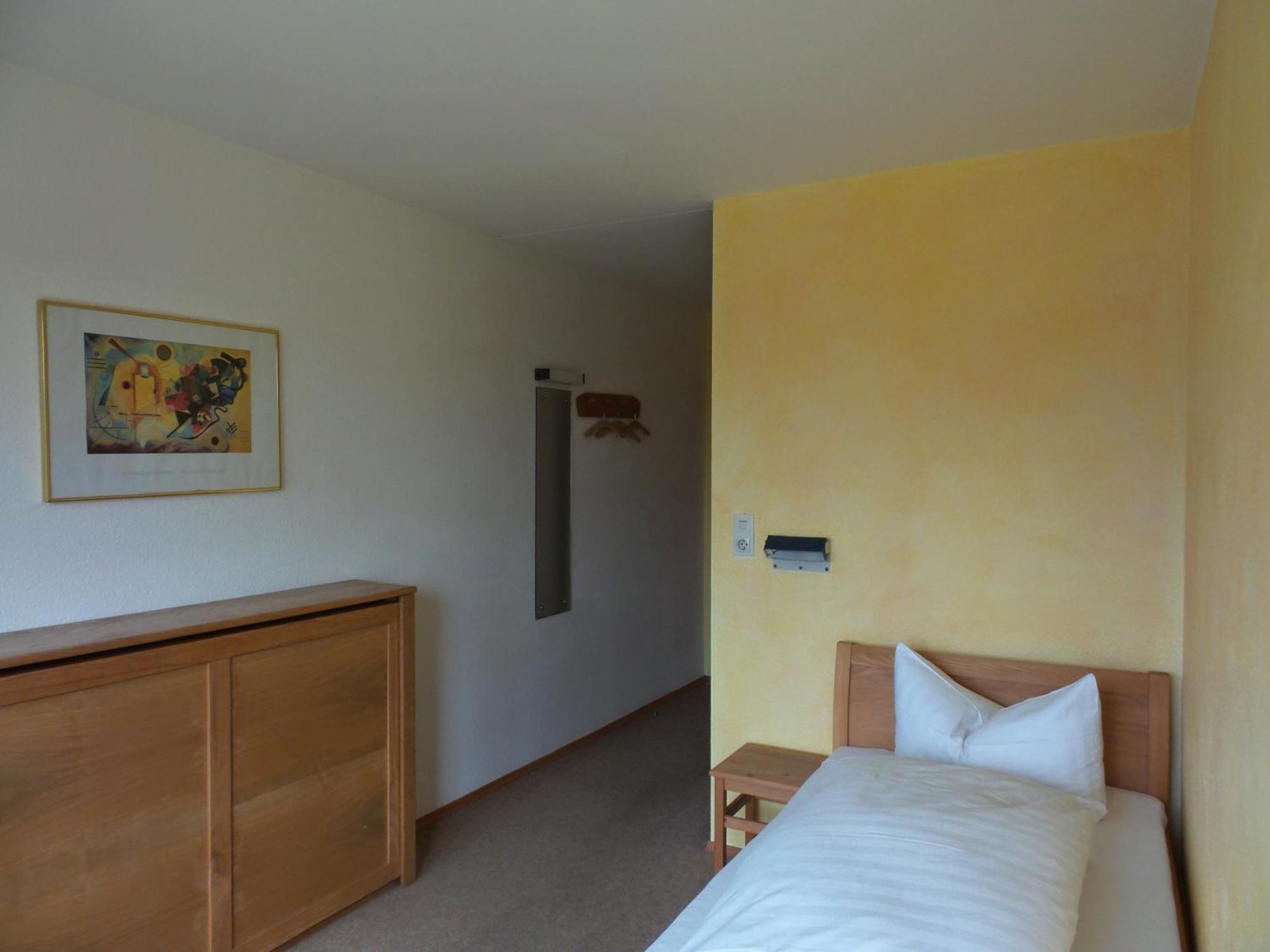 Humboldt-haus Gasthuis 2*